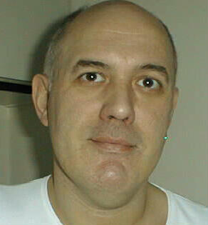 tom3.jpg (11764 bytes)